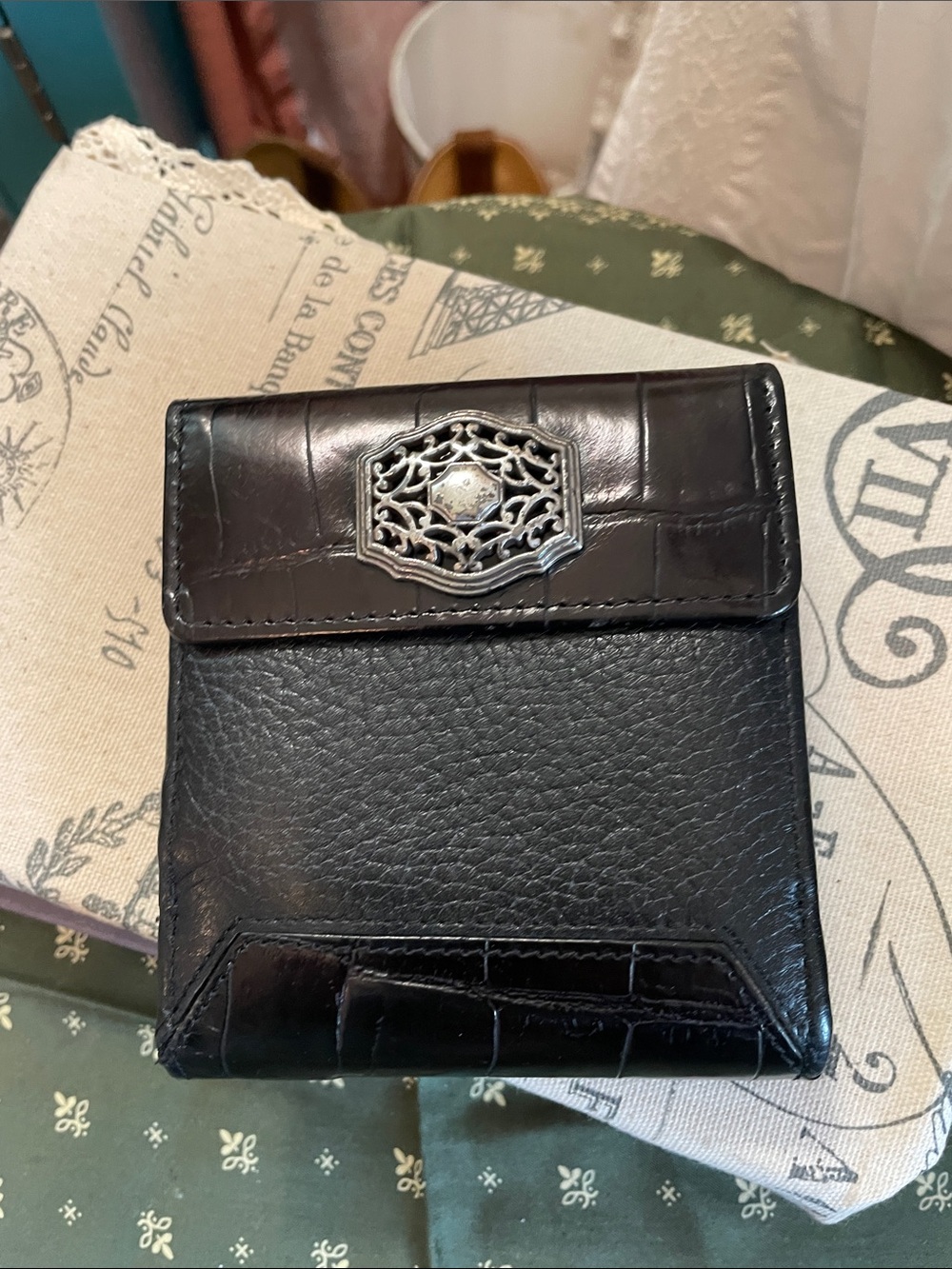 Vintage Croc-Embossed Brighton Wallet with DecorativeSilver tone Hardware - Picture 3 of 11